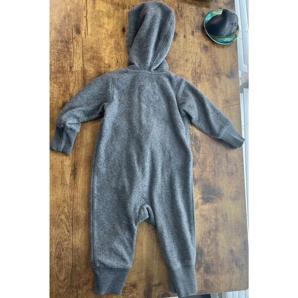 Osh Kosh Unisex Gray 9month One-Pieces with Hoodie Zipper Outfit - Picture 2 of 7